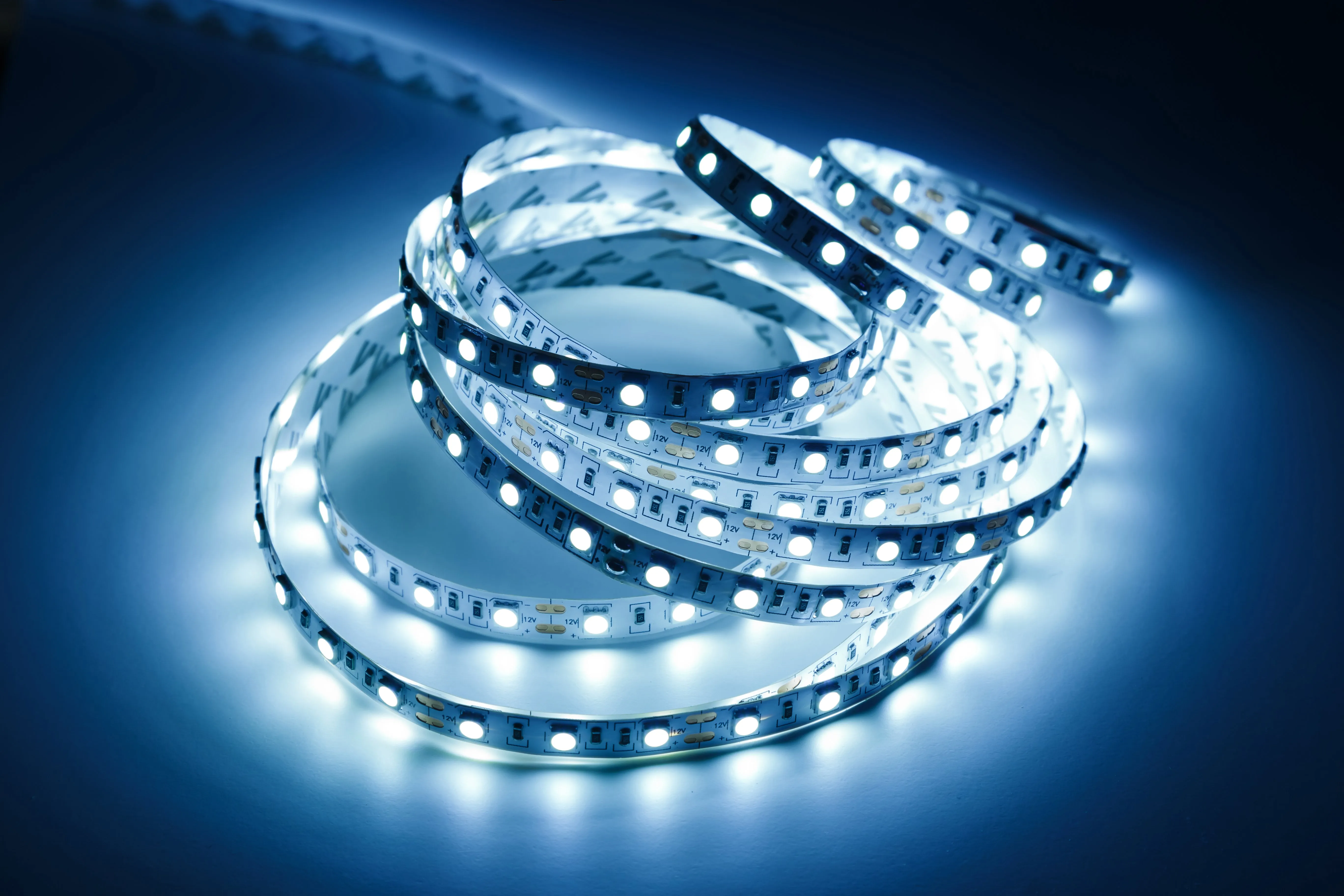 6 Foot White LED Light Strip with Remote Control