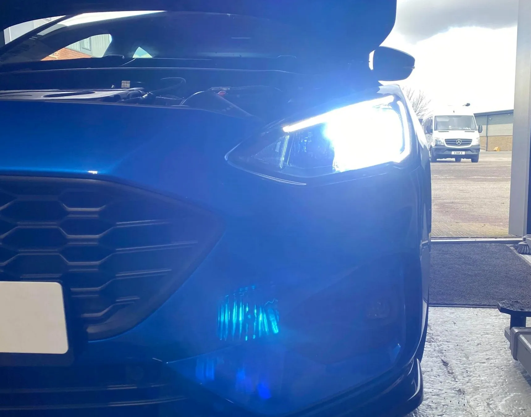 Enhanced Edition H7 HID Kit - MK4 Focus