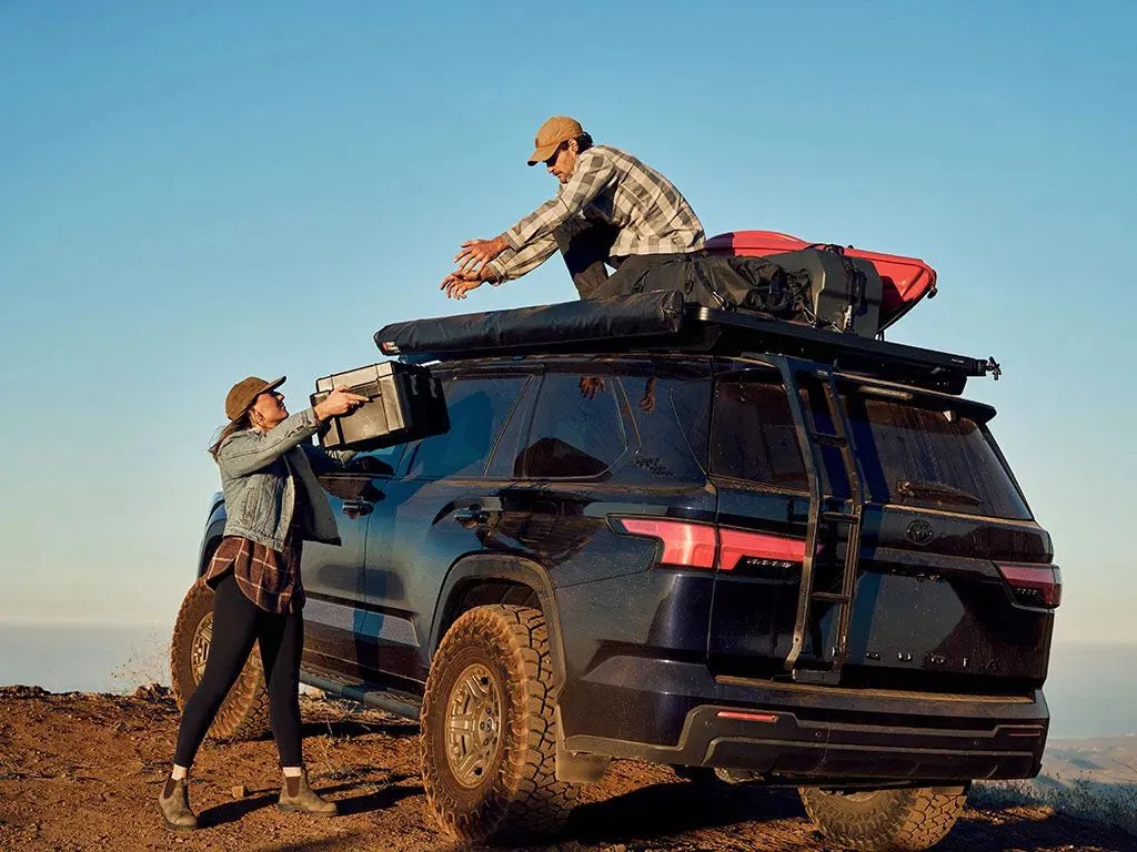 Front Runner Slimline II Roof Rack Kit | 2023  Toyota Sequoia